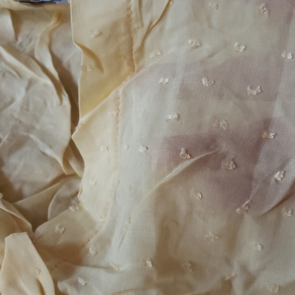 ♥️New boutique Swiss dot top - Picture 6 of 6